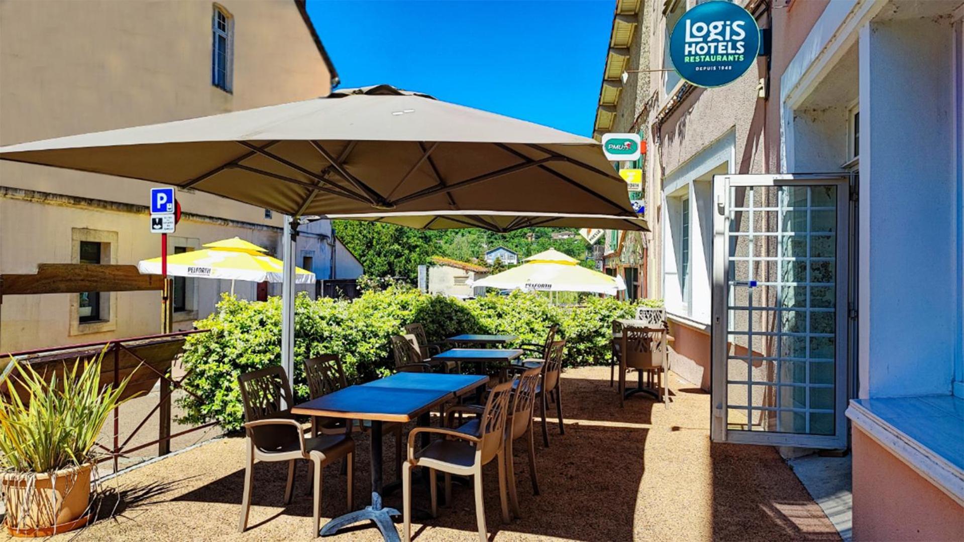 Logis Grand Hotel Pelisson Нонтрон Экстерьер фото