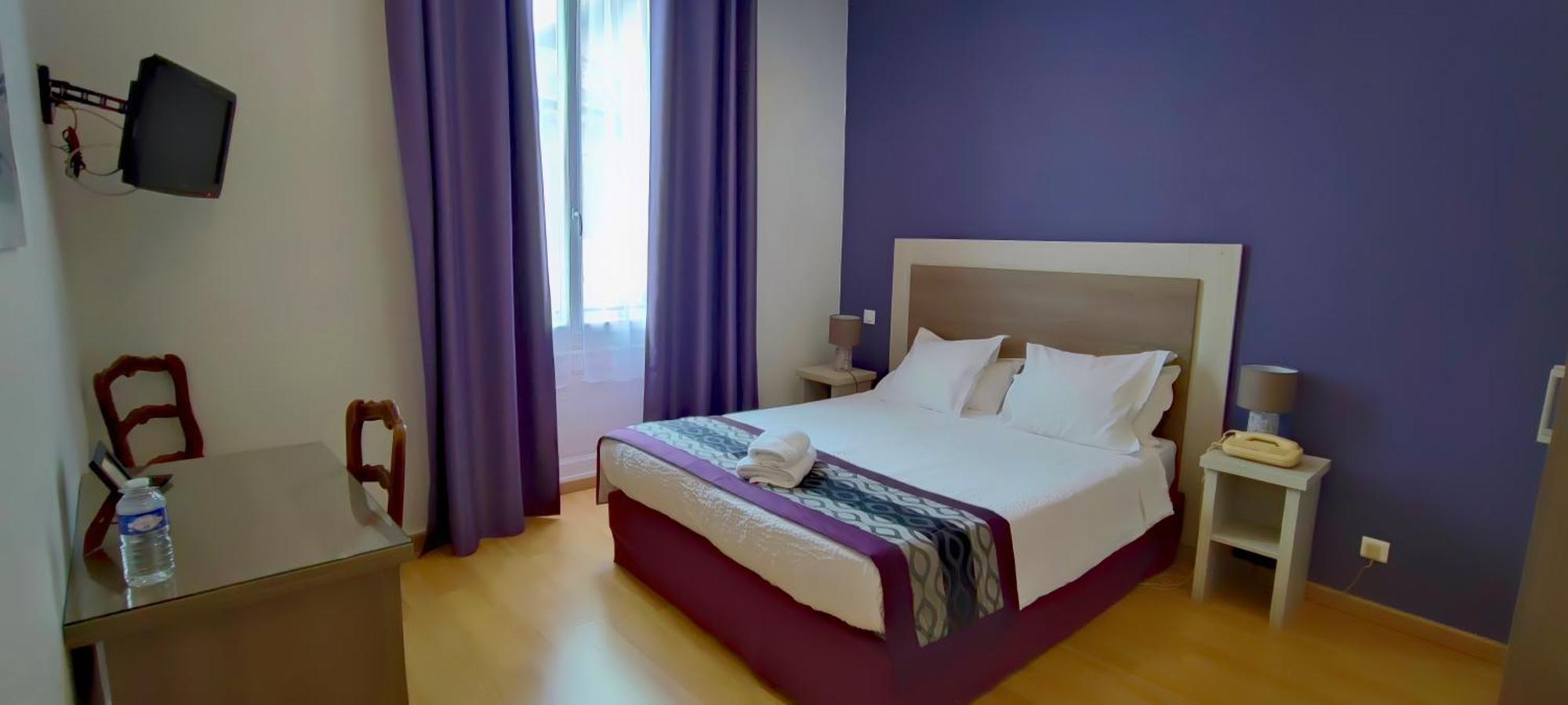 Logis Grand Hotel Pelisson Нонтрон Экстерьер фото