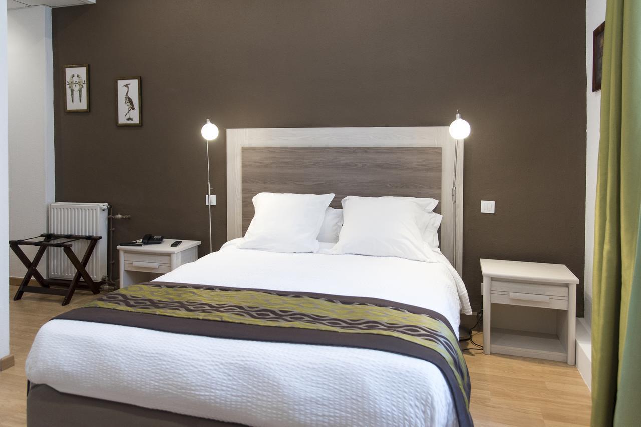 Logis Grand Hotel Pelisson Нонтрон Экстерьер фото